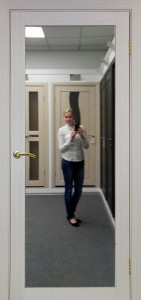 Межкомнатная дверь с зеркалом Парма 401.1 Беленый дуб